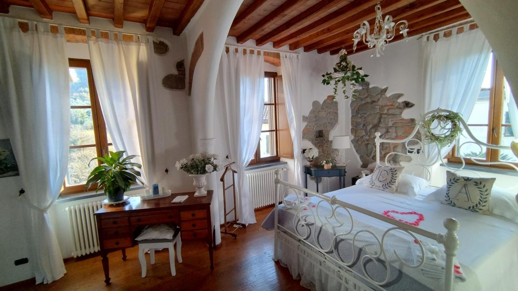 Jasmine Cottage Luni Екстер'єр фото