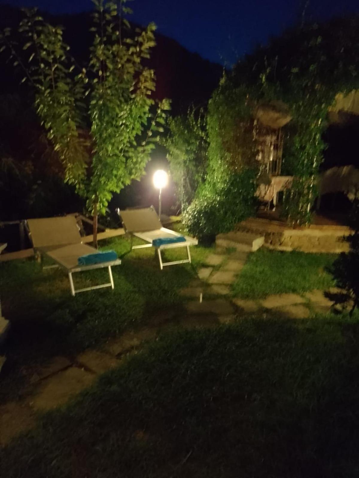 Jasmine Cottage Luni Екстер'єр фото