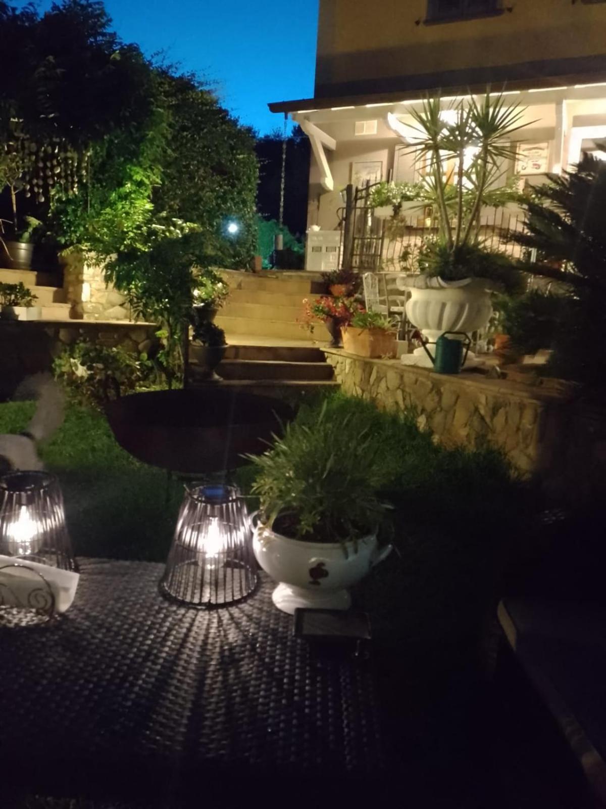 Jasmine Cottage Luni Екстер'єр фото