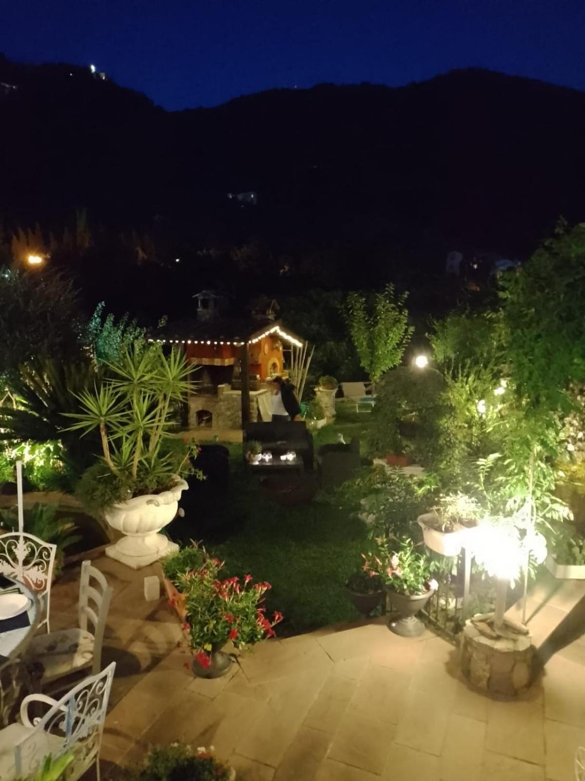Jasmine Cottage Luni Екстер'єр фото